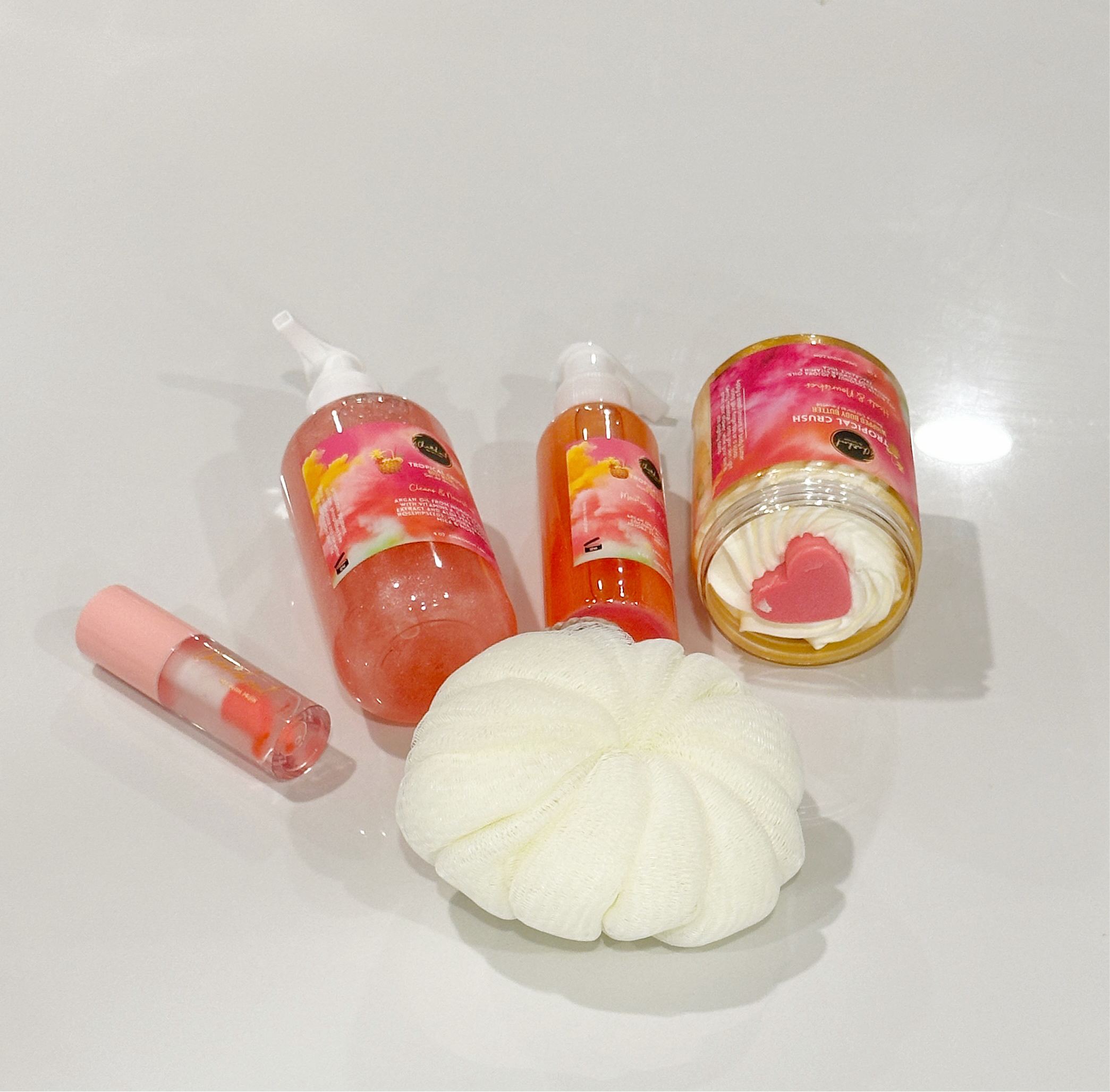 Tropical Crush - Skincare and beauty gift box